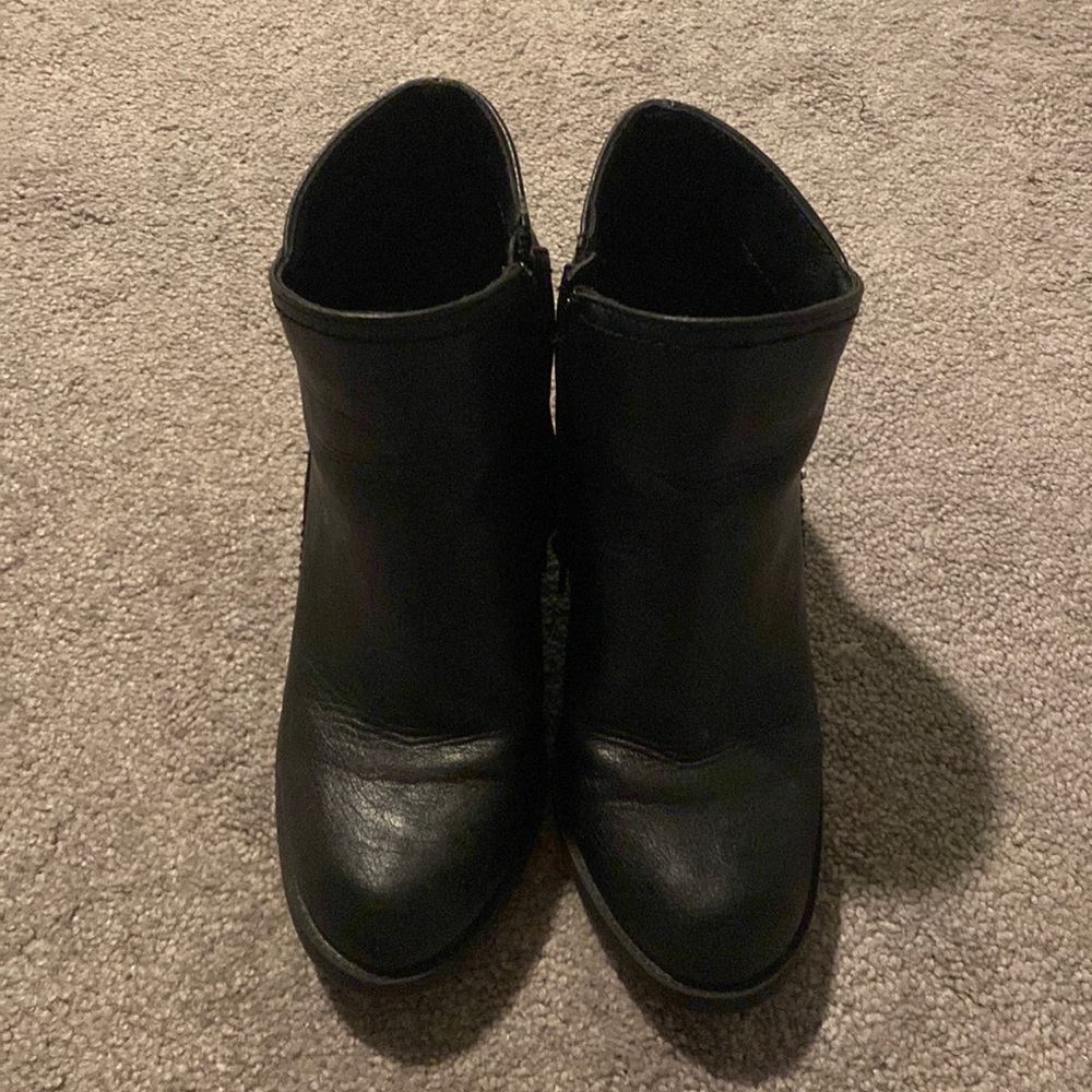 Boot with slight heel